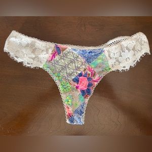 Brand new gorgeous Victoria’s Secret multicolored thong size medium US